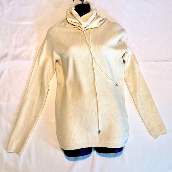 Cyrus Sweatshirt Beige Sweater - Picture 11 of 12